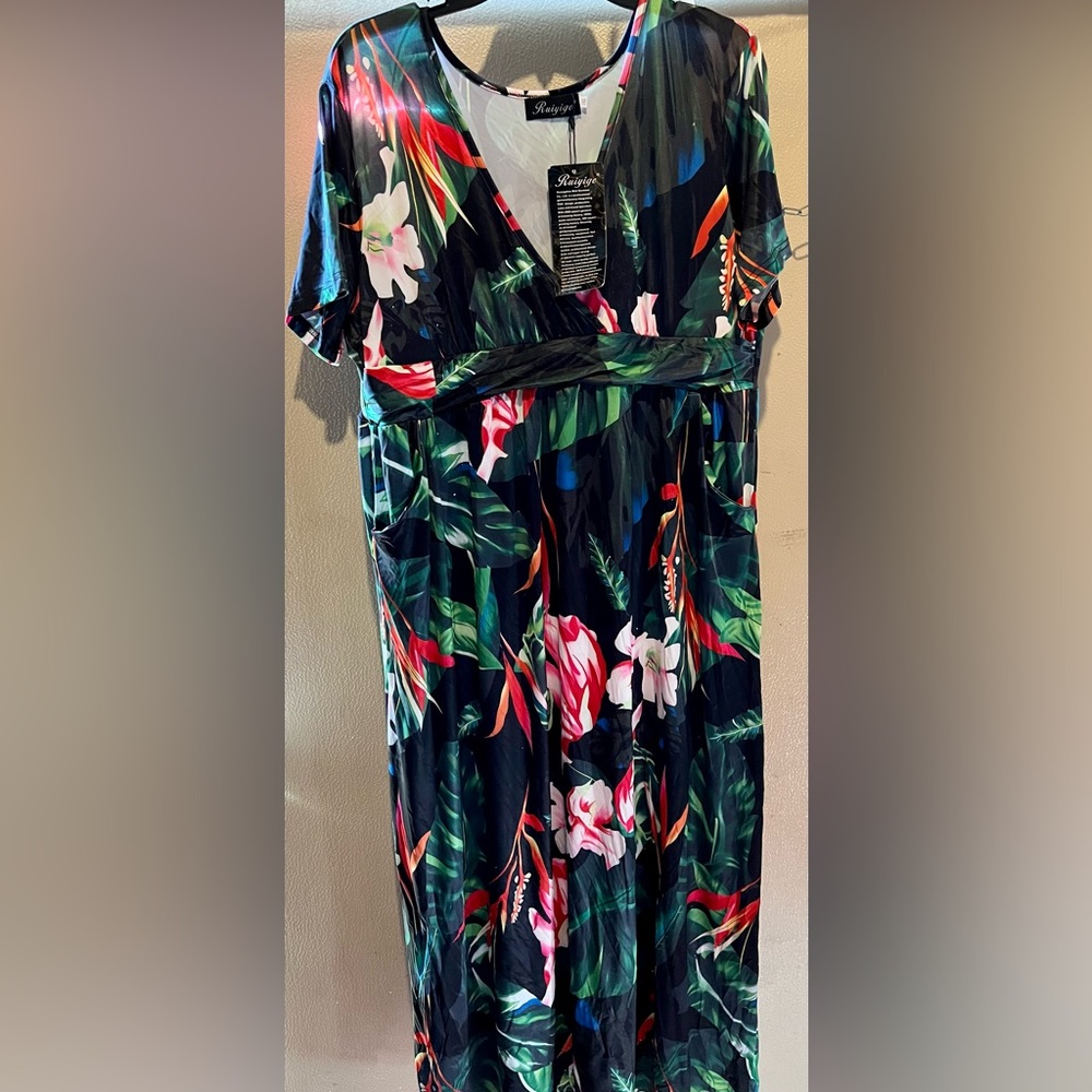 Tropical print maxi dress NWT